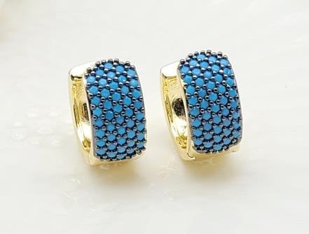 Arete Huggie Baño de Oro 18K