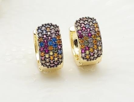 Arete Huggie Baño de Oro 18K