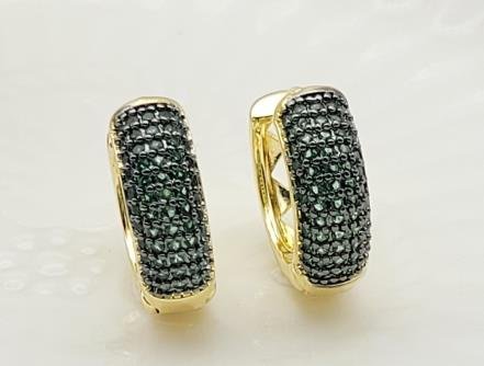 Arete Huggie Baño de Oro 18K