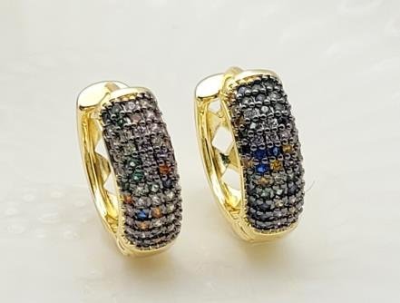 Arete Huggie Baño de Oro 18K