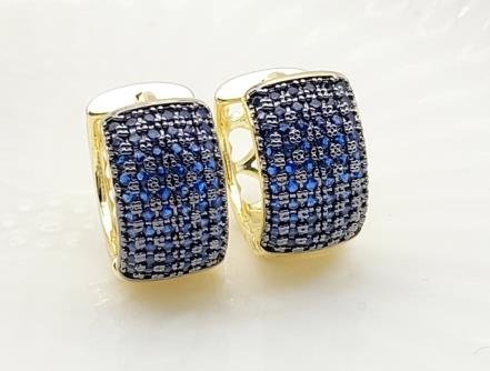 Arete Huggie Baño de Oro 18K
