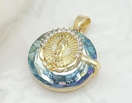 Dije Redondo Cristal con Medalla de Guadalupe