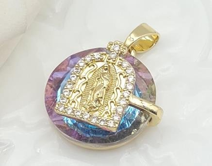 Dije Redondo Cristal con Medalla de Guadalupe