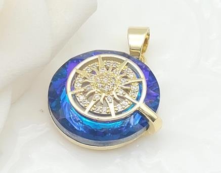 Dije Redondo Cristal con Medallón