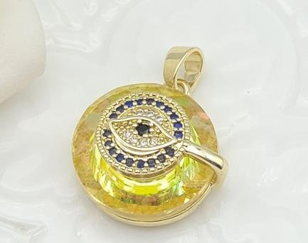 Dije Redondo Cristal con Rueda Solar