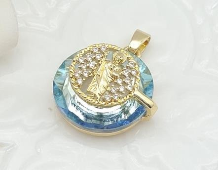 Dije Redondo Cristal con Figura Religiosa