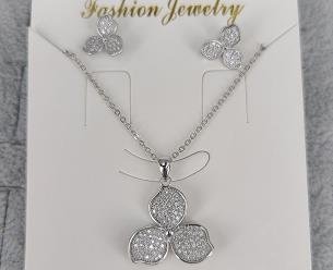 Conjunto Collar y Aretes YS2600392