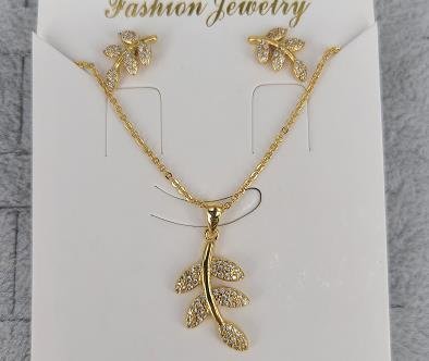 Conjunto Collar y Aretes YS2600393