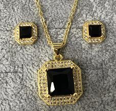 Conjunto Collar y Aretes YS300918083 (negro)