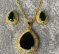 Conjunto Collar y Aretes YS300918095 (verde)