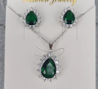 Conjunto Collar y Aretes YS3100358