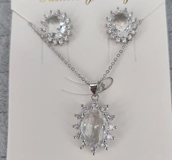 Conjunto Collar y Aretes YS3100371