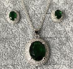 Conjunto Collar y Aretes YS318918102 (verde)