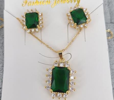 Conjunto Collar y Aretes YS3300334