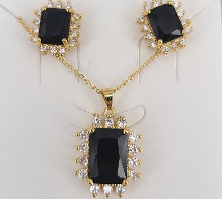 Conjunto Collar y Aretes YS3300337