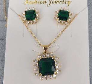 Conjunto Collar y Aretes YS3300345