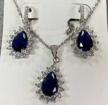 Conjunto Collar y Aretes YS340918286